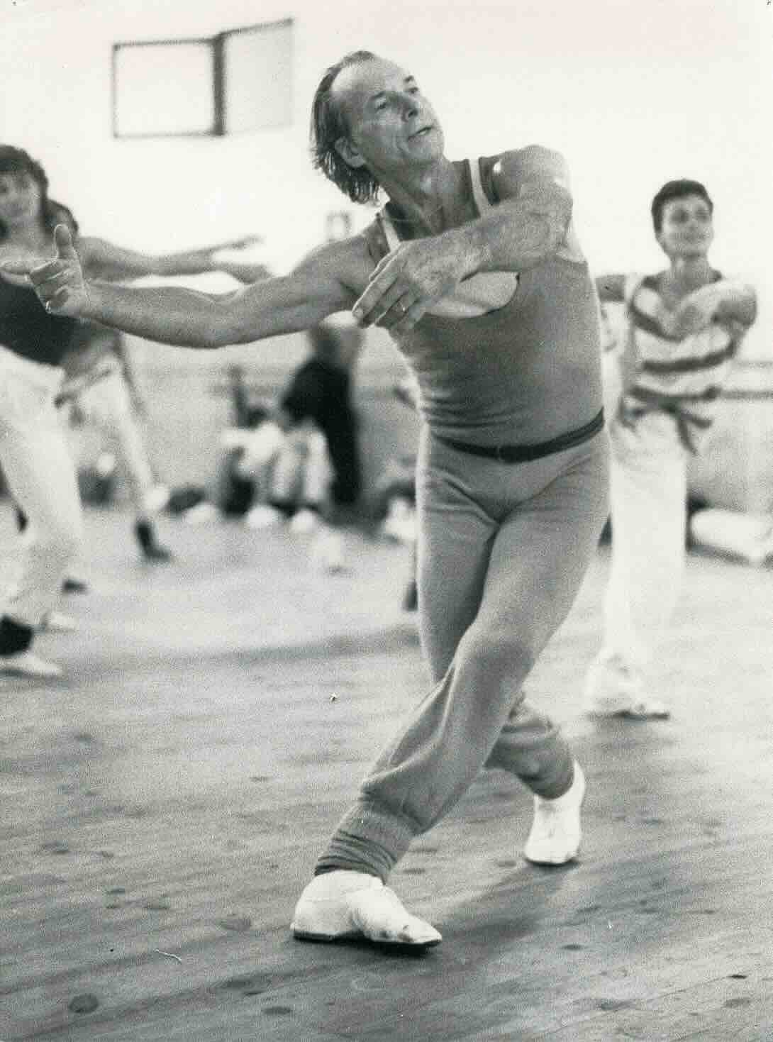 Why Should Ballet Dancers Learn Jazz? - The Lewis Foundation of ...